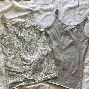 Two Duluth No Yank Tanks